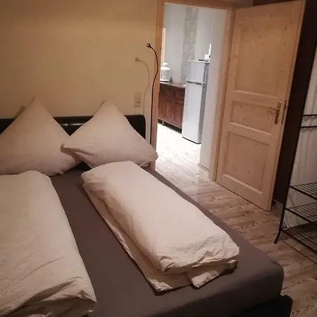 Fuer Max. 10 Personen In Zentrum Sued Leipzig