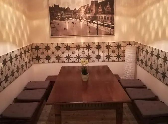 Appartement Fuer Max. 10 Personen In Zentrum Sued Leipzig